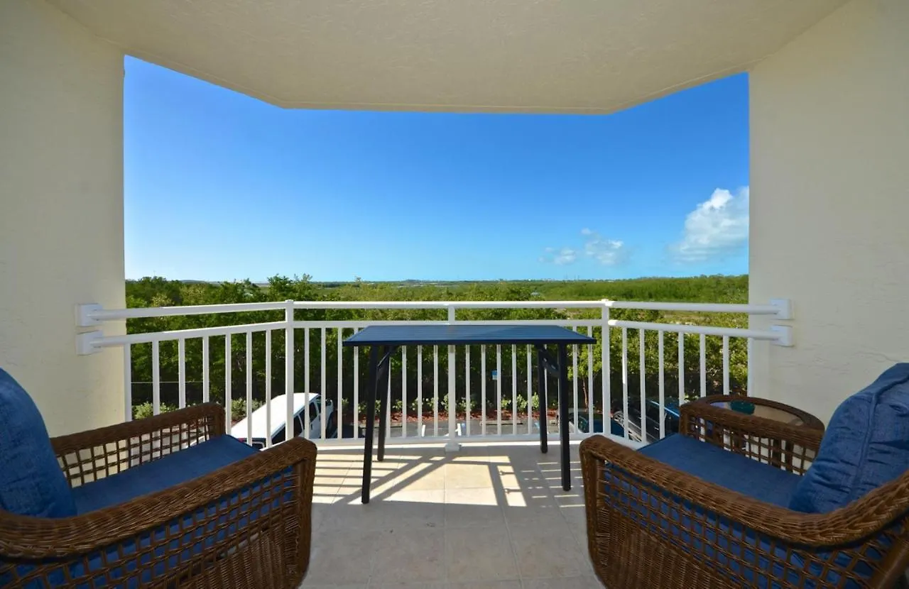 Sunrise Suites Cayo Coco Suite #208 Key West